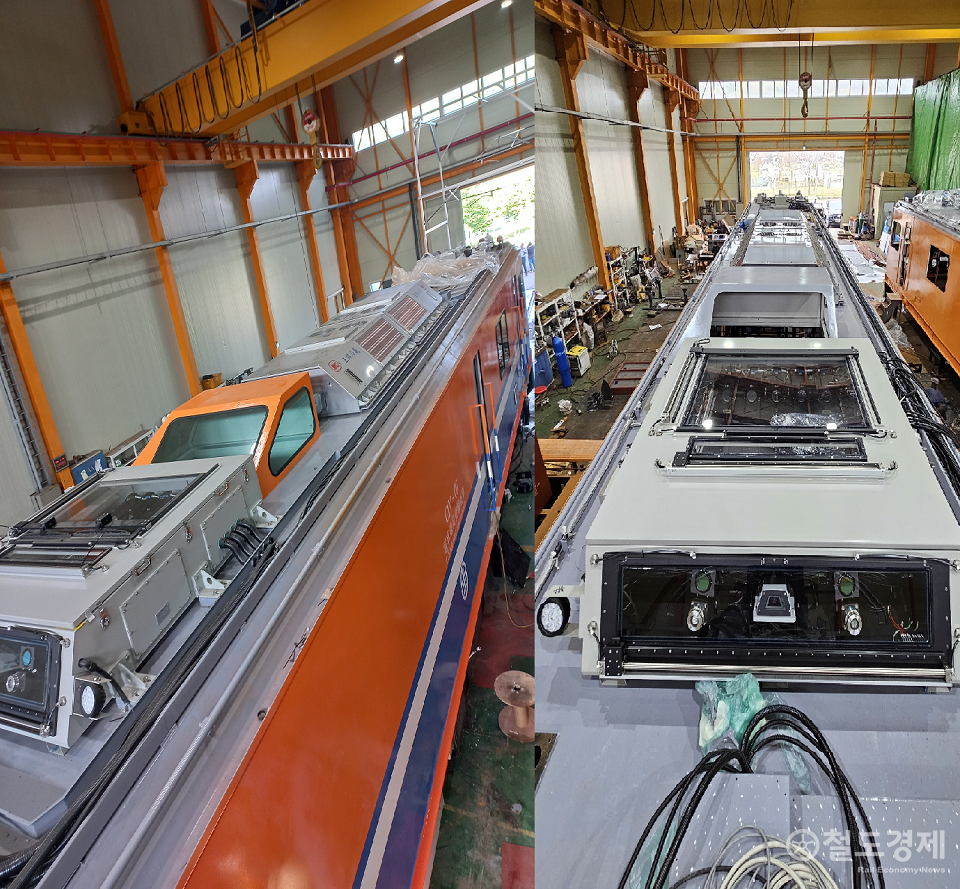 차량 상부 팬터그래프와 같은 위치에 설치된 검측 시스템 상부 모습. / 철도경제